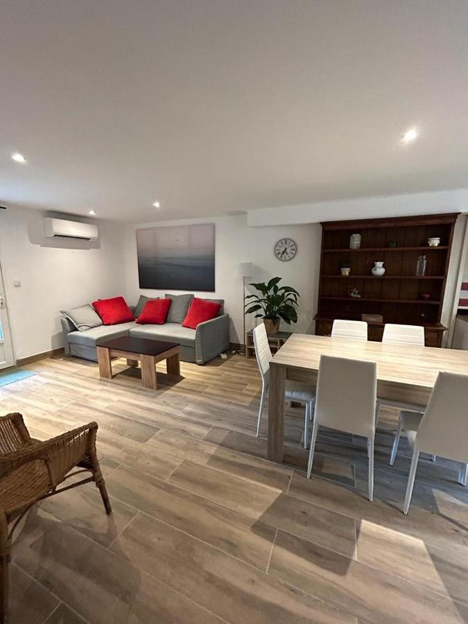Mas De L' Olivier Apartment Arles